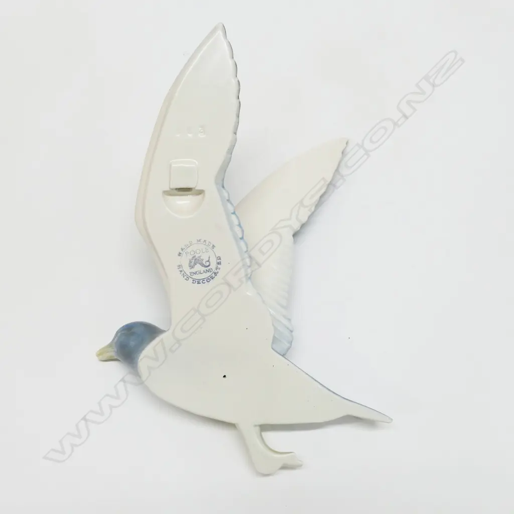 A Poole wall mounting seagull, Image 1++